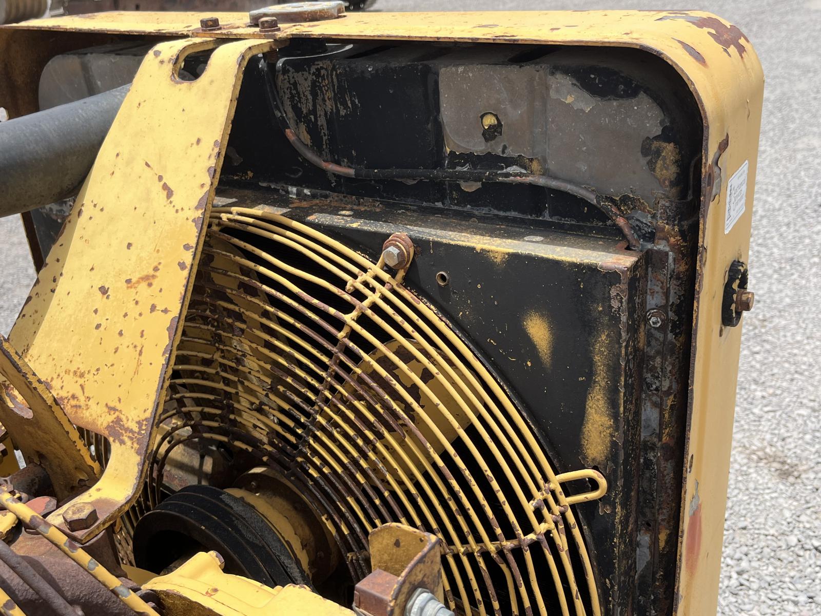 ./imagenes/INVOICE/2019/16252/KATO 75SX93 (11).JPG